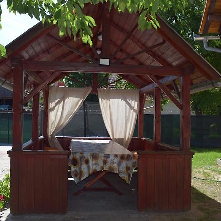 Gamma Guest House Praid Luaran gambar