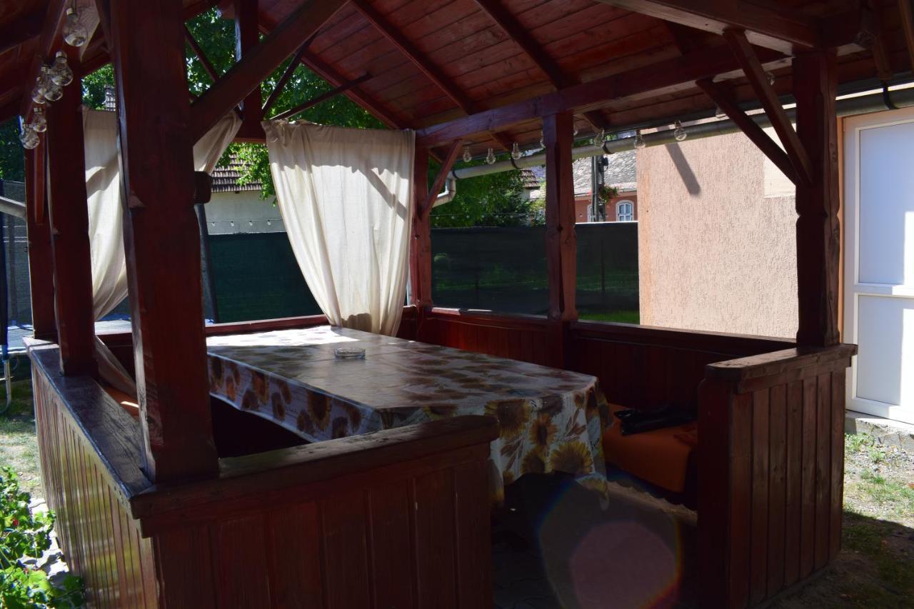 Gamma Guest House Praid Luaran gambar
