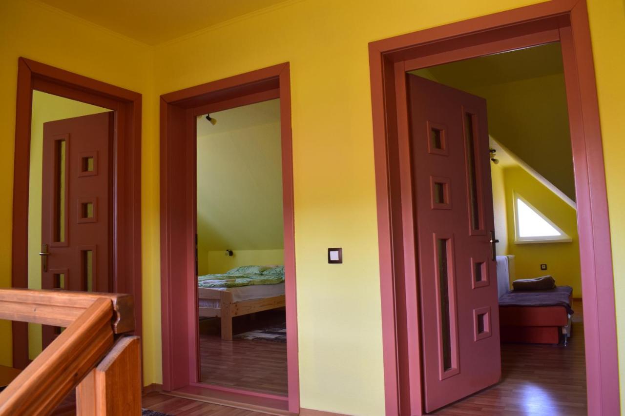 Gamma Guest House Praid Luaran gambar