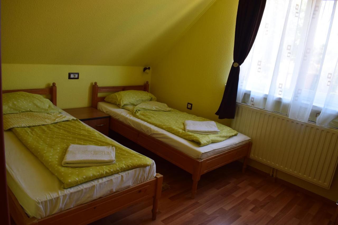 Gamma Guest House Praid Luaran gambar